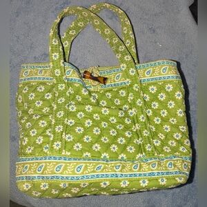 VERA BRADLEY Green Apple Quilted Mini Tote